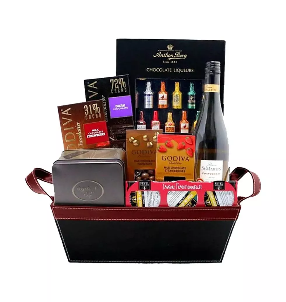 Hamper of delicious desserts