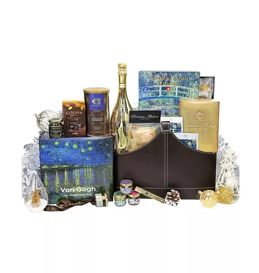 Artistic Abalone And Delicacies