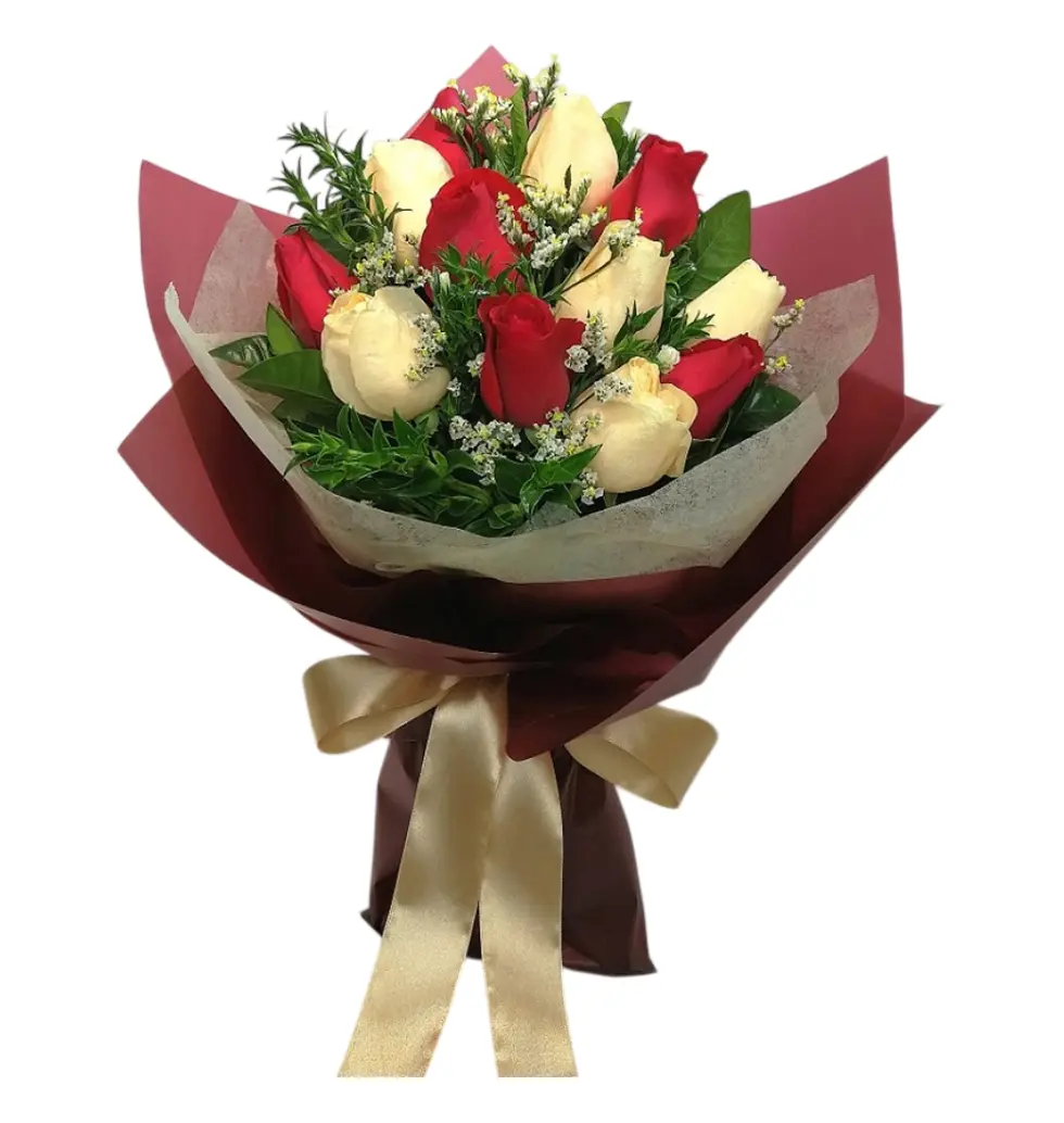 Charming Two-Tone Rose Arrangement