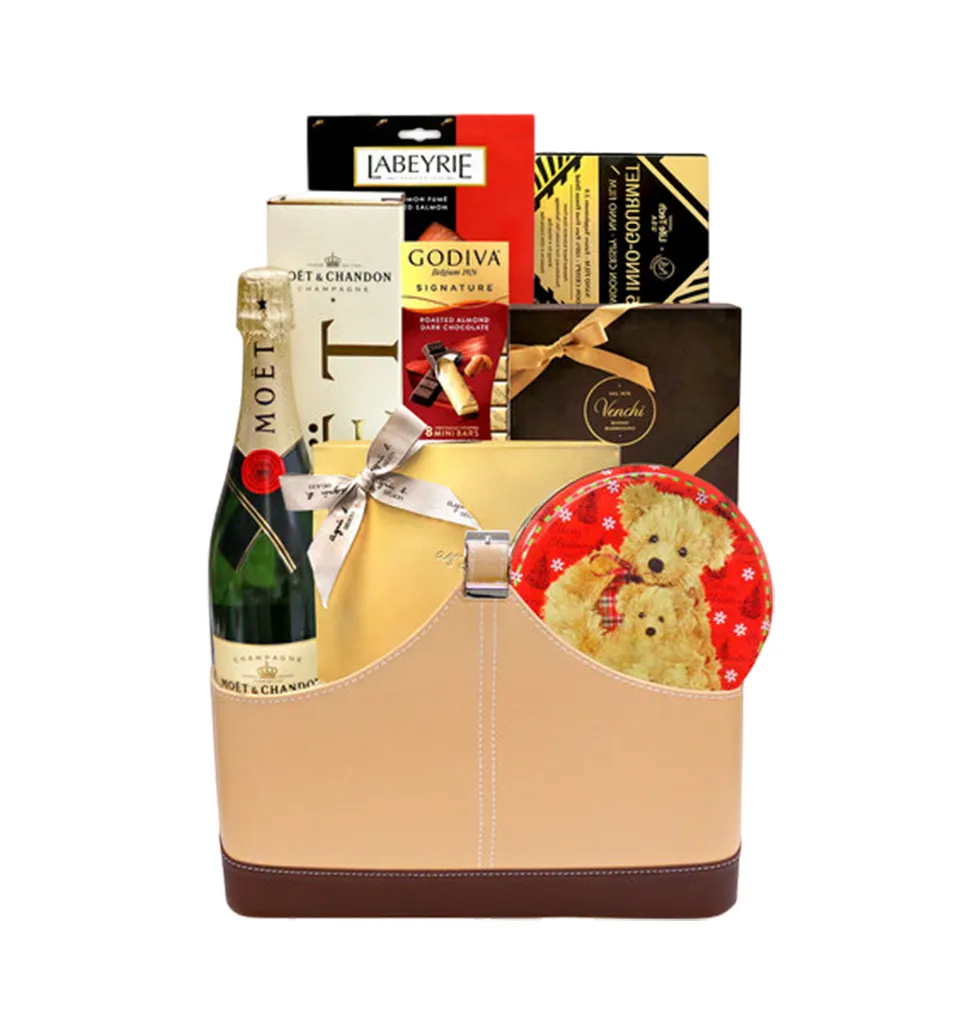 Luxurious Champagne and Treats Basket