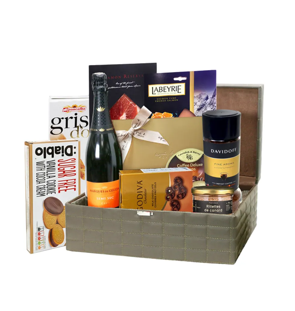 Exquisite Gourmet Indulgence Basket